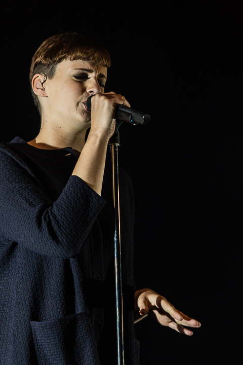 Hooverphonic @ Puurs Live 2014, picture 34, photographed by Edwin Houdevelt - FrontView Magazine