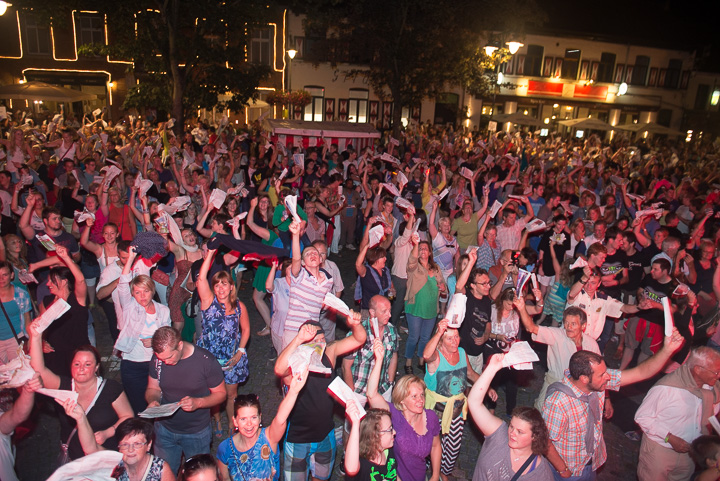 Vlaanderen Zingt @ Bornem, picture 107, photographed by Dimitri Vanlommel - FrontView Magazine