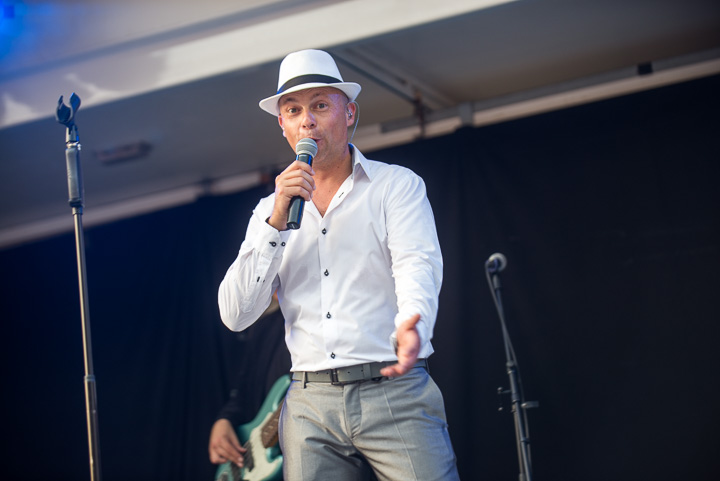 Wim Leys & @ fundum @ Vlaanderen Zingt Bornem, picture 14, photographed by Dimitri Vanlommel - FrontView Magazine