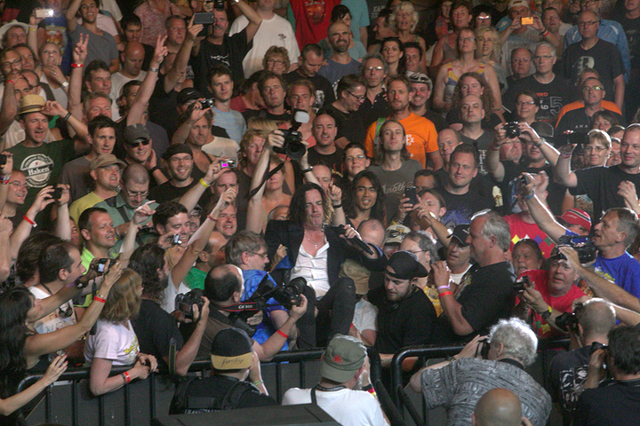 Marillion Night of the Prog IX - Loreley (D), picture 26, photographed by FrontView Magazine
