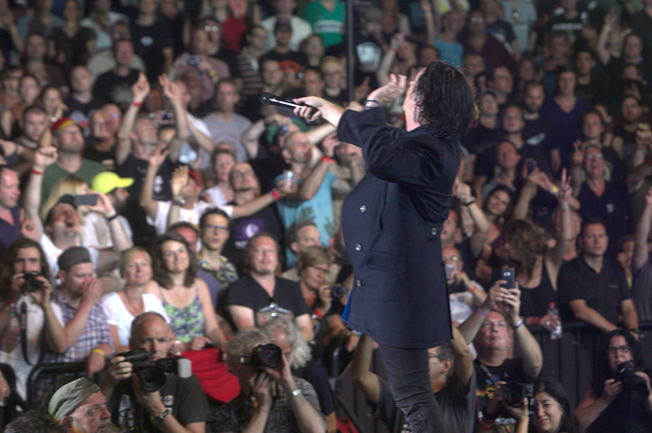 Marillion Night of the Prog IX - Loreley (D), picture 32, photographed by FrontView Magazine