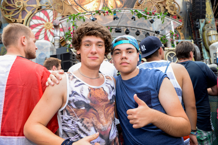 Tomorrowland sfeerbeelden & publieksfoto's 28 juni - deel 1, picture 18, photographed by Youri Vanlommel - FrontView Magazine