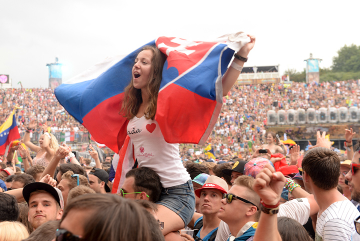 Tomorrowland sfeerbeelden & publieksfoto's 28 juni - deel 1, picture 108, photographed by Youri Vanlommel - FrontView Magazine
