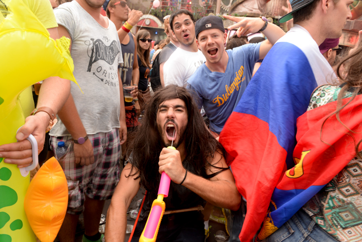 Tomorrowland sfeerbeelden & publieksfoto's 28 juni - deel 1, picture 131, photographed by Youri Vanlommel - FrontView Magazine