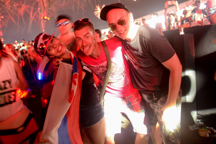 Tomorrowland sfeerbeelden & publieksfoto's 28 juni - deel 2, picture 7, photographed by Youri Vanlommel - FrontView Magazine