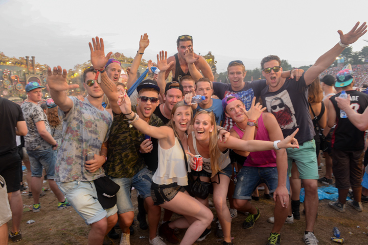 Tomorrowland sfeerbeelden & publieksfoto's 28 juni - deel 2, picture 29, photographed by Youri Vanlommel - FrontView Magazine