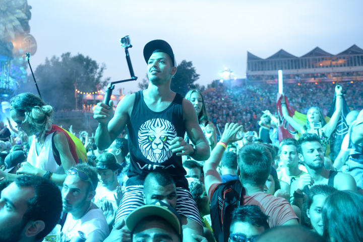 Tomorrowland sfeerbeelden & publieksfoto's 28 juni - deel 2, picture 64, photographed by Youri Vanlommel - FrontView Magazine