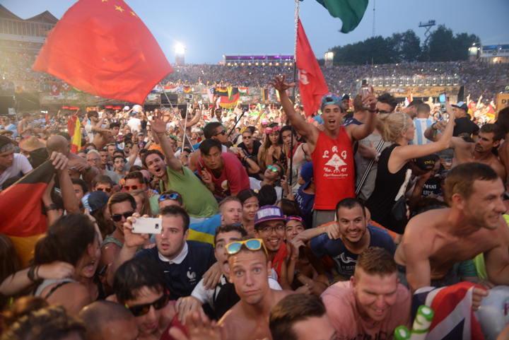Tomorrowland sfeerbeelden & publieksfoto's 28 juni - deel 2, picture 69, photographed by Youri Vanlommel - FrontView Magazine