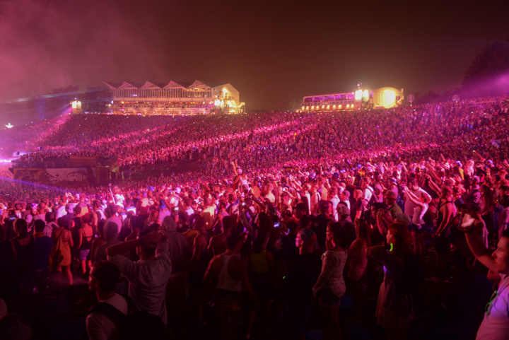 Tomorrowland sfeerbeelden & publieksfoto's 28 juni - deel 2, picture 130, photographed by Youri Vanlommel - FrontView Magazine