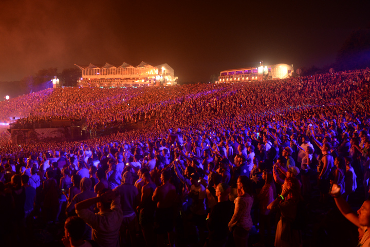 Tomorrowland sfeerbeelden & publieksfoto's 28 juni - deel 2, picture 131, photographed by Youri Vanlommel - FrontView Magazine