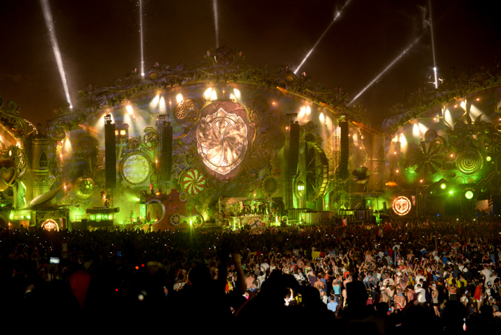Tomorrowland sfeerbeelden & publieksfoto's 28 juni - deel 2, picture 133, photographed by Youri Vanlommel - FrontView Magazine