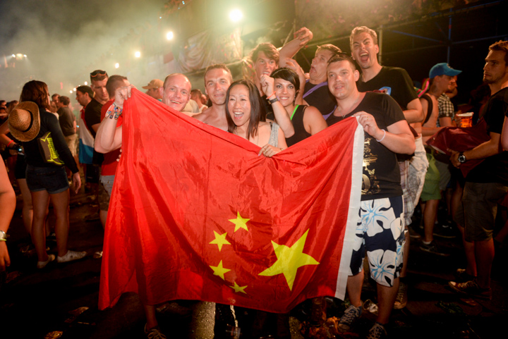 Tomorrowland sfeerbeelden & publieksfoto's 28 juni - deel 2, picture 137, photographed by Youri Vanlommel - FrontView Magazine