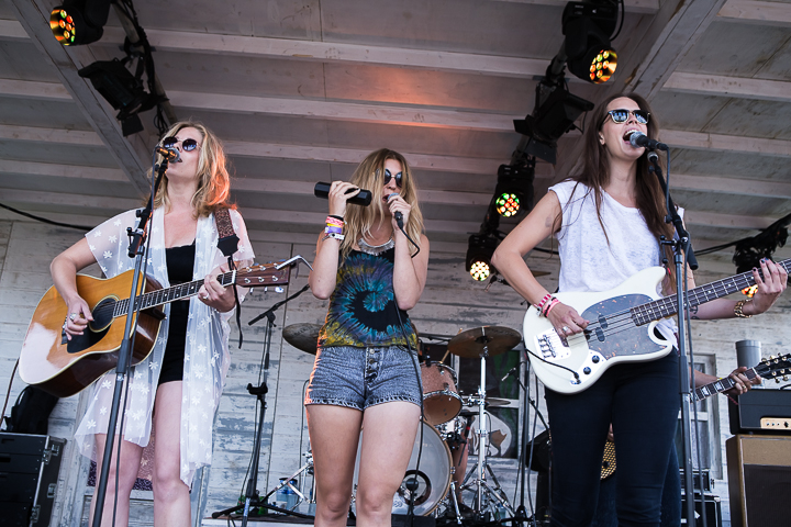 Bells of Youth @ Zwarte Cross 2014, foto 5, foto's door Dorien Goetschalckx - FrontView Magazine