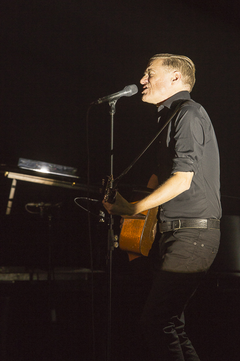 Bryan Adams - The Bare Bones Tour @ Capitole Gent, foto 3, foto's door Edwin Houdevelt - FrontView Magazine
