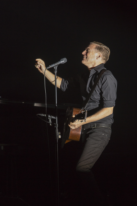 Bryan Adams - The Bare Bones Tour @ Capitole Gent, foto 12, foto's door Edwin Houdevelt - FrontView Magazine