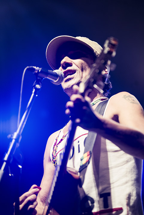 Manu Chao @ Esperanzah!, picture 2, photographed by Jef Peeters - FrontView Magazine