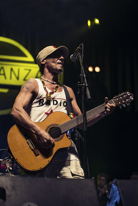 Manu Chao @ Esperanzah!, picture 6, photographed by Jef Peeters - FrontView Magazine