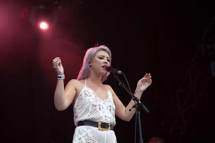 Moya @ Suikerrock 2014, picture 5, photographed by Koen Rondelez - FrontView Magazine