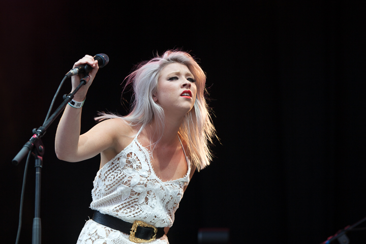 Moya @ Suikerrock 2014, picture 13, photographed by Koen Rondelez - FrontView Magazine