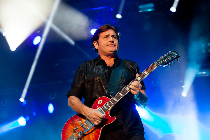 Simple Minds @ Suikerrock 2014, picture 8, photographed by Koen Rondelez - FrontView Magazine
