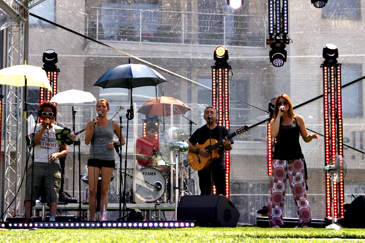 Vlaanderen Muziekland 2014 @ Lommel, picture 1, photographed by Heidi Elen - FrontView Magazine