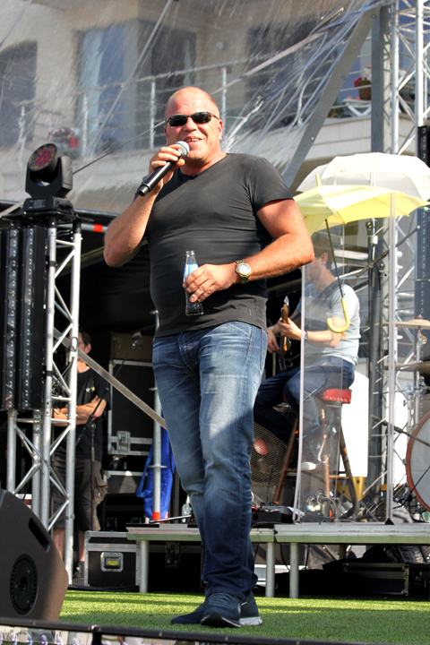Vlaanderen Muziekland 2014 @ Lommel, picture 22, photographed by Heidi Elen - FrontView Magazine