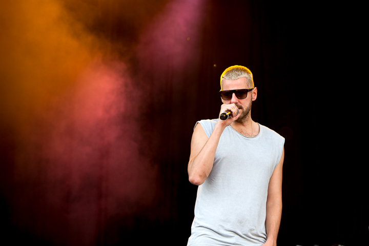 De Jeugd van Tegenwoordig @ Suikerrock 2014, picture 5, photographed by Koen Rondelez - FrontView Magazine