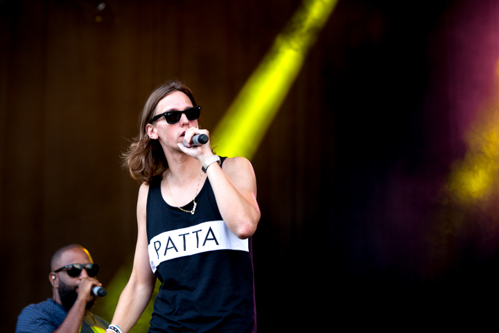 De Jeugd van Tegenwoordig @ Suikerrock 2014, picture 7, photographed by Koen Rondelez - FrontView Magazine