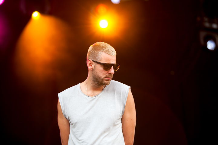 De Jeugd van Tegenwoordig @ Suikerrock 2014, picture 14, photographed by Koen Rondelez - FrontView Magazine