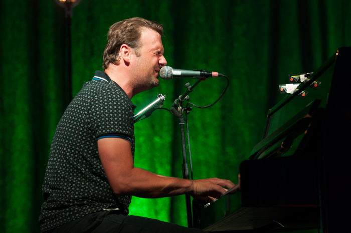 Joost Zweegers Solo @ Dranouter 2014, picture 1, photographed by Devid Camerlynck - FrontView Magazine
