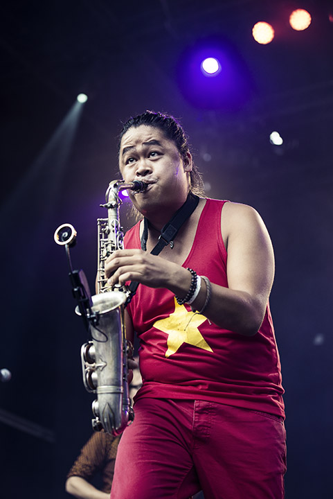 La Chiva Gantiva @ Esperanzah!, picture 3, photographed by Jef Peeters - FrontView Magazine