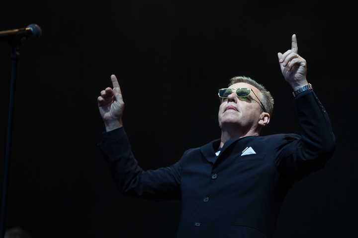 Madness @ Suikerrock 2014, foto 5, foto's door Koen Rondelez - FrontView Magazine