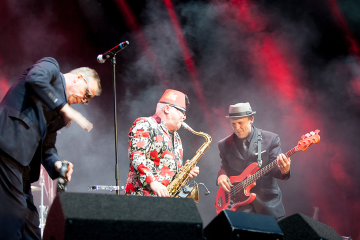 Madness @ Suikerrock 2014, foto 19, foto's door Koen Rondelez - FrontView Magazine