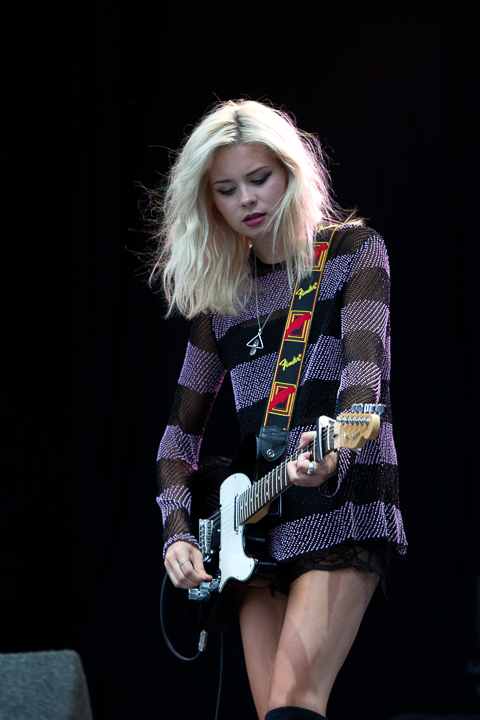 Nina Nesbitt @ Suikerrock 2014, picture 8, photographed by Koen Rondelez - FrontView Magazine