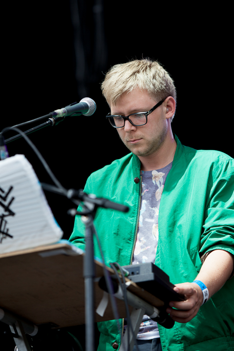 School Is Cool @ Suikerrock 2014, picture 4, photographed by Koen Rondelez - FrontView Magazine
