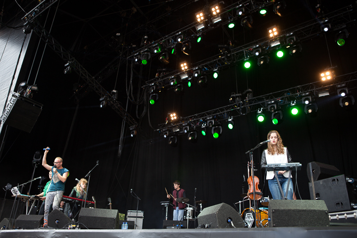 School Is Cool @ Suikerrock 2014, picture 12, photographed by Koen Rondelez - FrontView Magazine