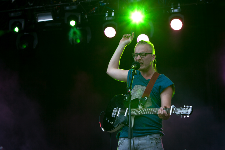 School Is Cool @ Suikerrock 2014, picture 14, photographed by Koen Rondelez - FrontView Magazine