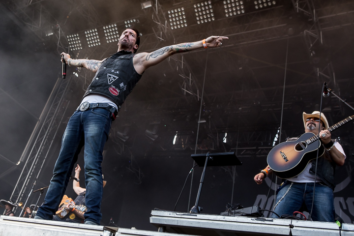 The BossHoss @ See-Rock Festival 2014, picture 9, photographed by Dorien Goetschalckx - FrontView Magazine