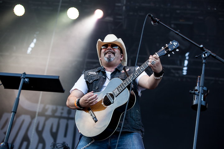 The BossHoss @ See-Rock Festival 2014, picture 17, photographed by Dorien Goetschalckx - FrontView Magazine
