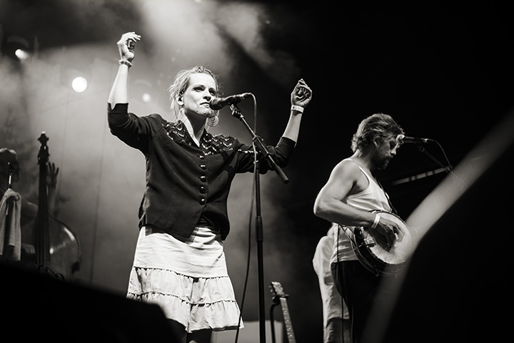 The Broken Circle Breakdown @ Esperanzah!, foto 4, foto's door Jef Peeters - FrontView Magazine
