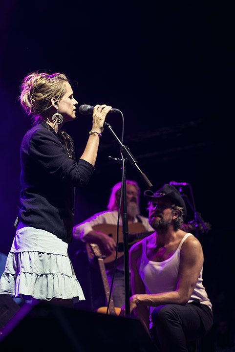 The Broken Circle Breakdown @ Esperanzah!, foto 6, foto's door Jef Peeters - FrontView Magazine