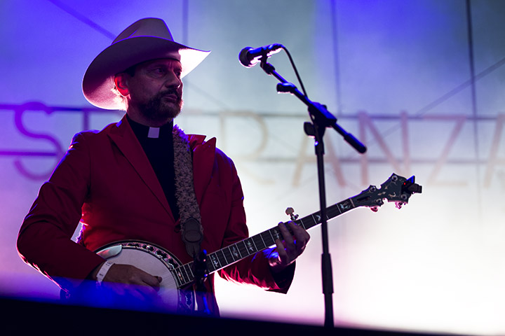 The Broken Circle Breakdown @ Esperanzah!, foto 10, foto's door Jef Peeters - FrontView Magazine