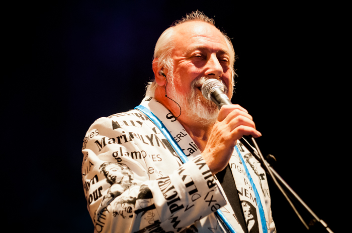 Urbanus & De Fanfaar @ Dranouter 2014, picture 28, photographed by Devid Camerlynck - FrontView Magazine