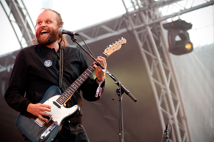 Admiral Freebee @ Ronquières Festival 2014, picture 11, photographed by Magali Decamps - FrontView Magazine