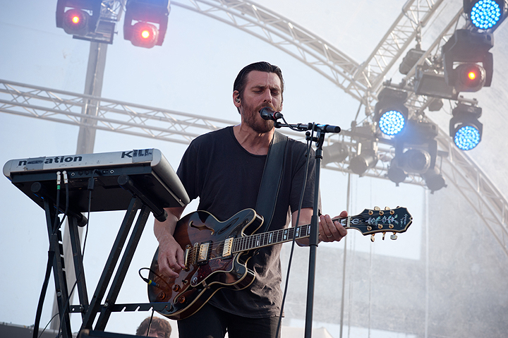 Birdpen @ Ronquières Festival 2014, picture 6, photographed by Magali Decamps - FrontView Magazine