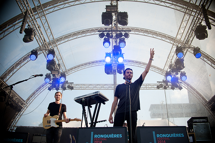 Birdpen @ Ronquières Festival 2014, picture 10, photographed by Magali Decamps - FrontView Magazine