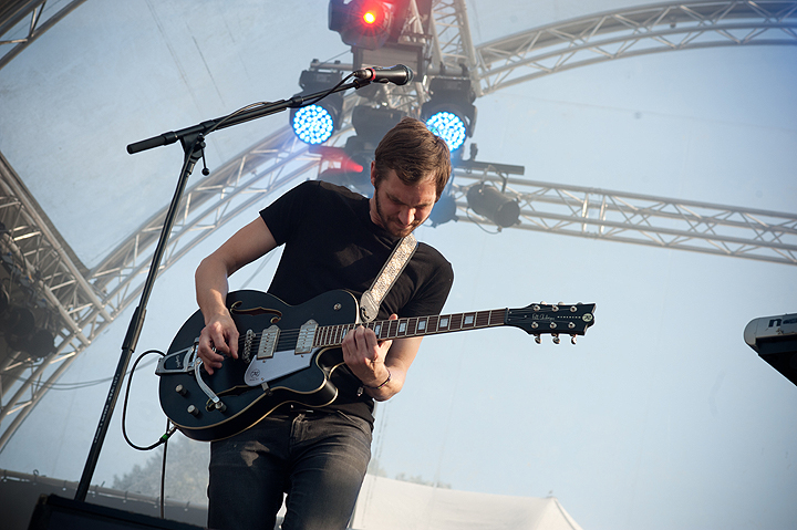 Birdpen @ Ronquières Festival 2014, picture 12, photographed by Magali Decamps - FrontView Magazine