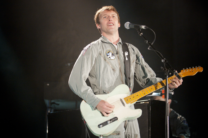 James Blunt @ Dranouter 2014, picture 12, photographed by Devid Camerlynck - FrontView Magazine
