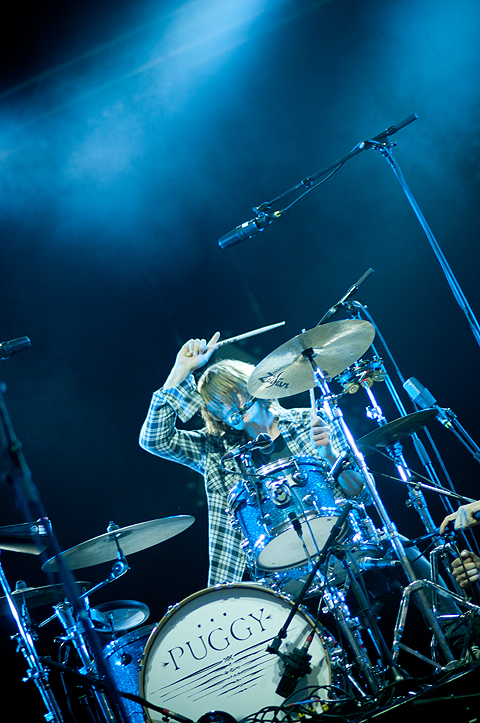 Puggy @ Ronquières Festival 2014, picture 2, photographed by FrontView Magazine