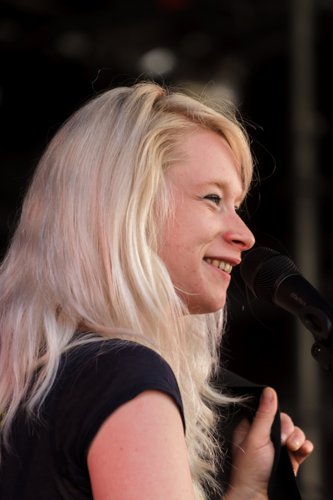 Reena Riot @ M-idzomer 2014, picture 11, photographed by Tristan Herftijd - FrontView Magazine